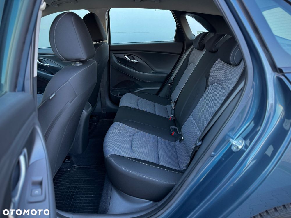 Hyundai i30 1.5 DPI Modern - 9