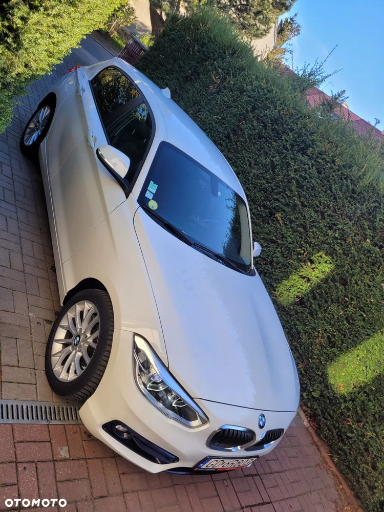 BMW Seria 1 118d Edition Metropolitan - 12