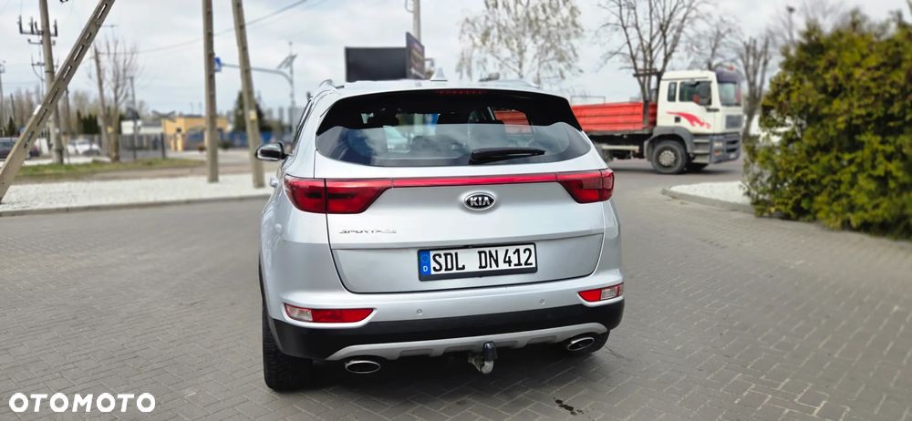 Kia Sportage 1.6 T-GDI AWD VISION - 12