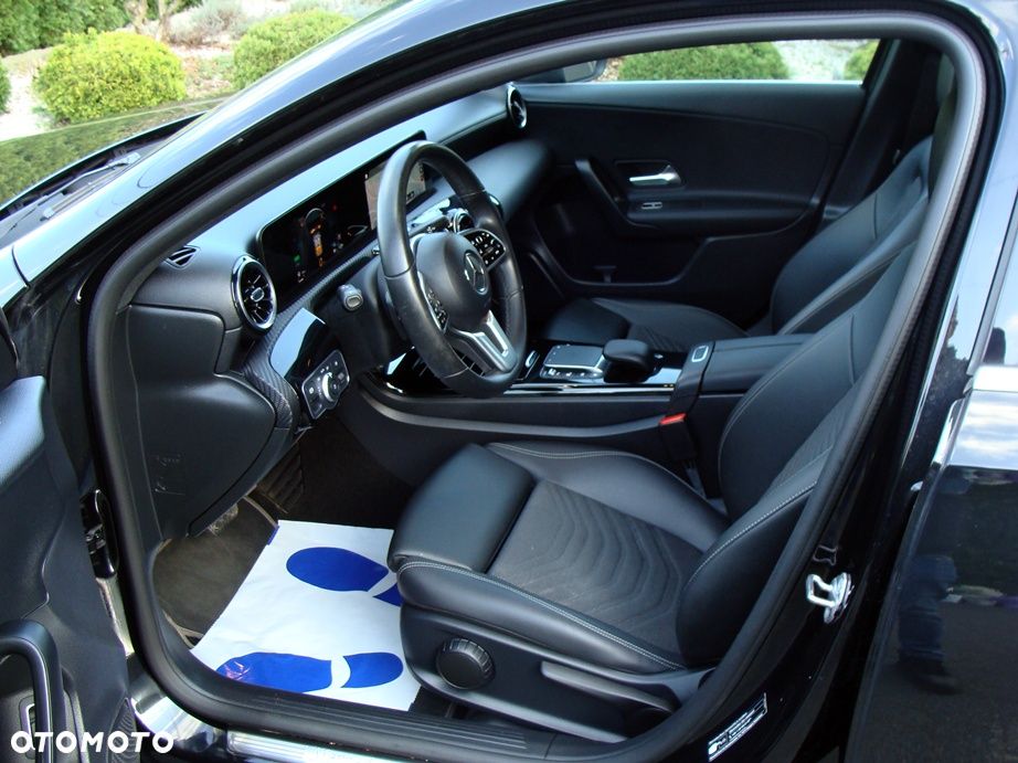 Mercedes-Benz Klasa A 250 e 8G-DCT Progressive Advanced - 16