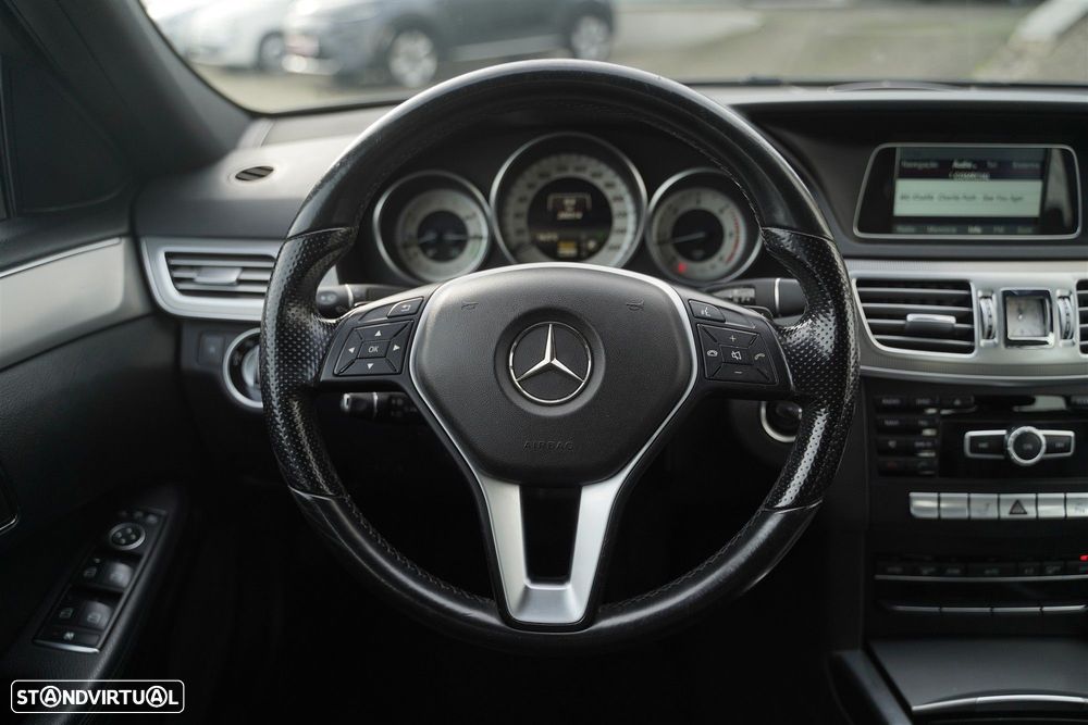 Mercedes-Benz E 300 Bluetec Hybrid Avantgarde - 17