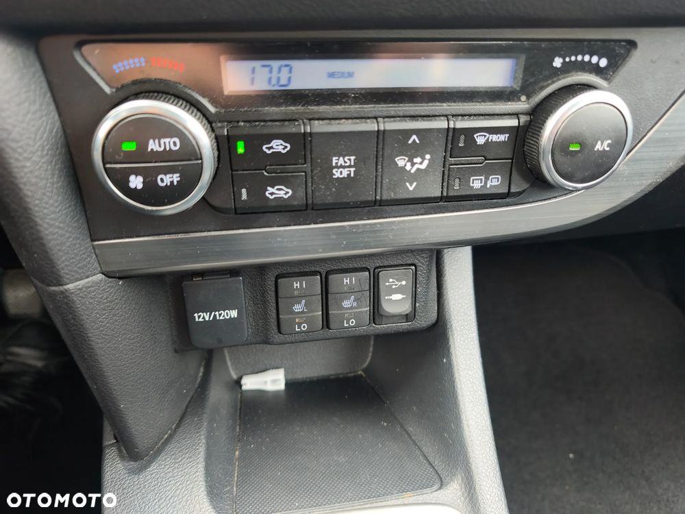 Toyota Auris 1.6 Executive - 16