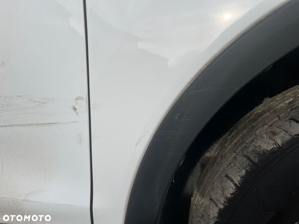 BŁOTNIK PRAWY PRZÓD FORD KUGA MK2 5D - 2