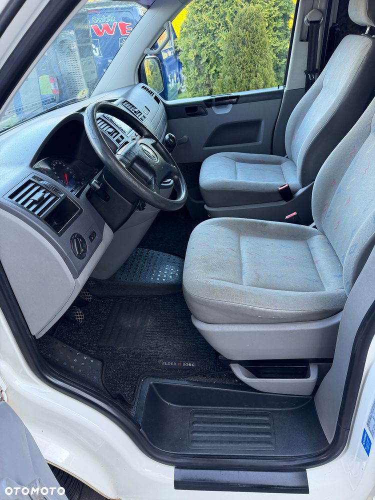 Volkswagen Transporter - 20