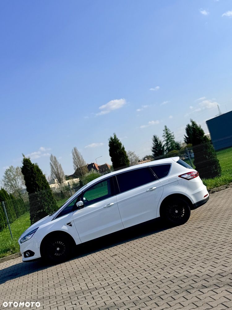 Ford S-Max 2.0 EcoBlue Titanium - 16