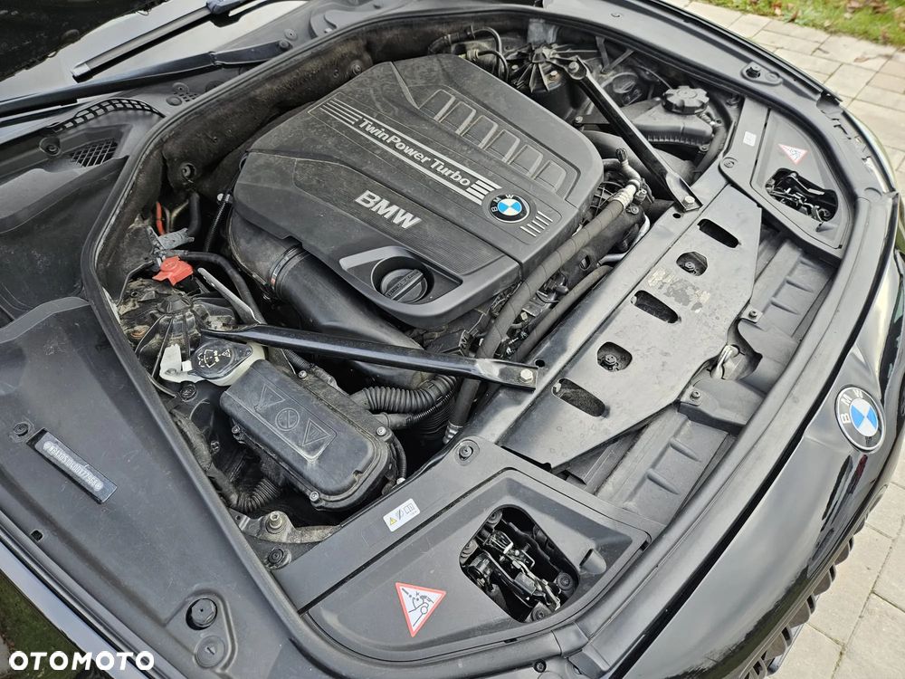 BMW Seria 5 530d Touring - 9