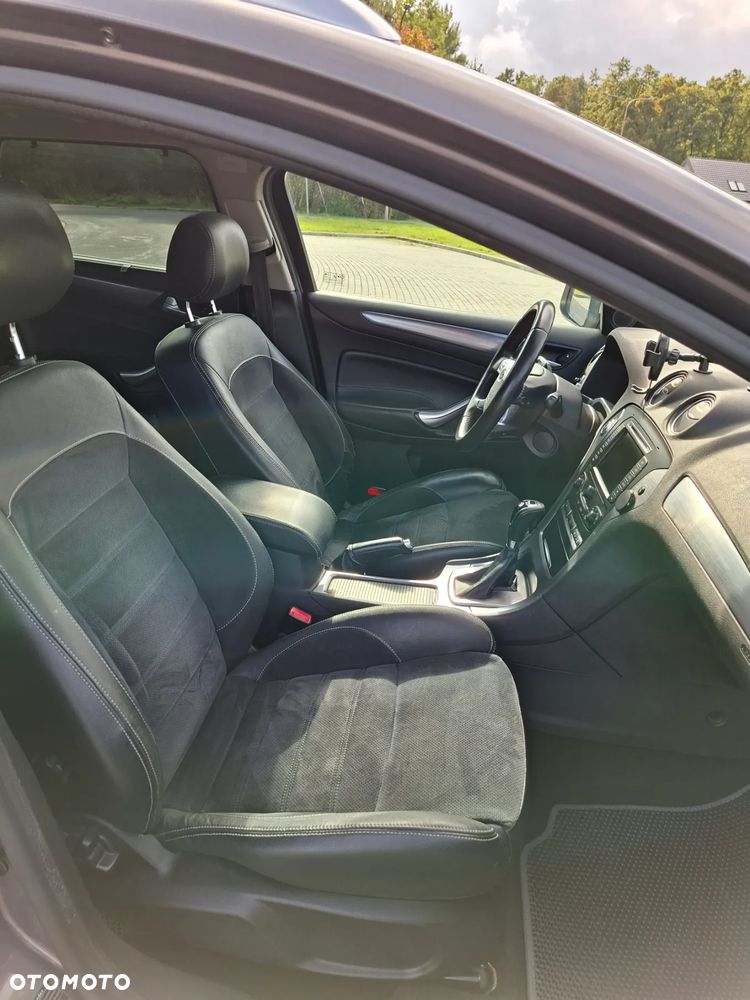 Ford Mondeo 2.0 T Titanium MPS6 - 13