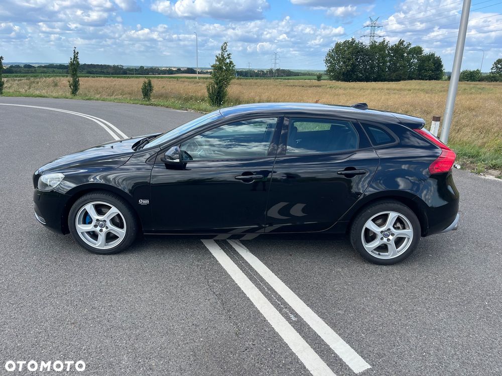Volvo V40 T2 Drive-E Momentum - 3