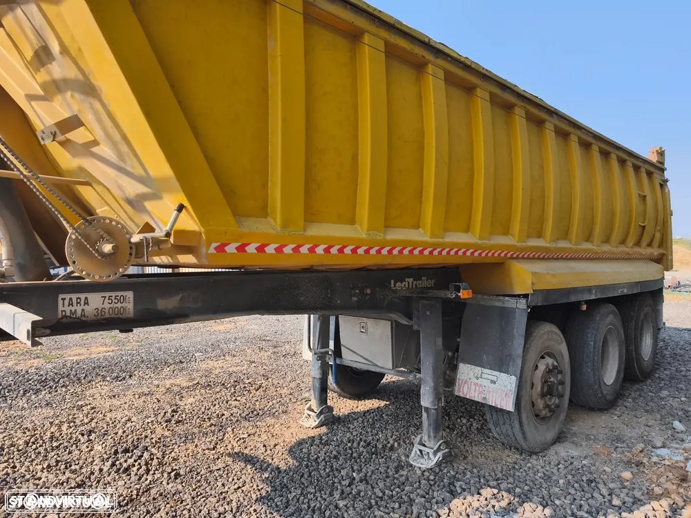 Lecitrailer Basculante – 3 Eixos