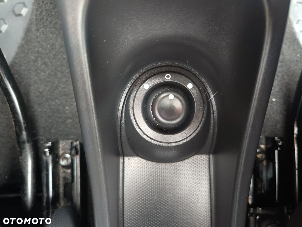 Dacia Duster 1.6 SCe Prestige - 25