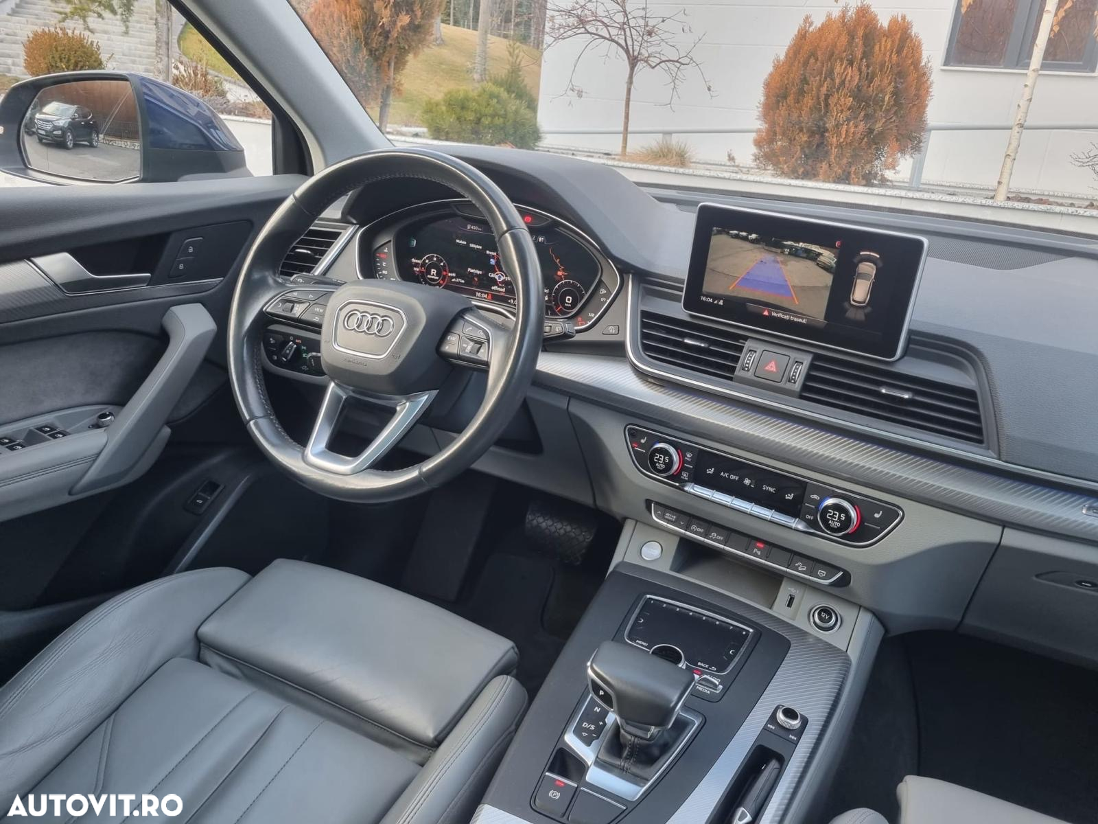 Audi Q5 2.0 40 TDI quattro S tronic Sport - 11