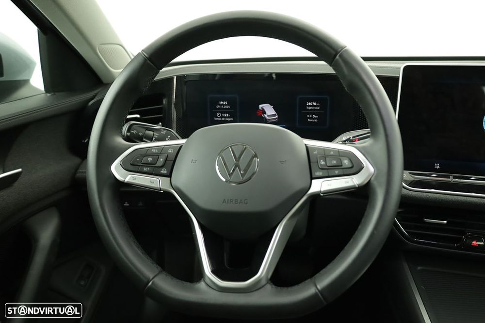 VW Passat Variant 1.5 TSI eHybrid DSG - 13