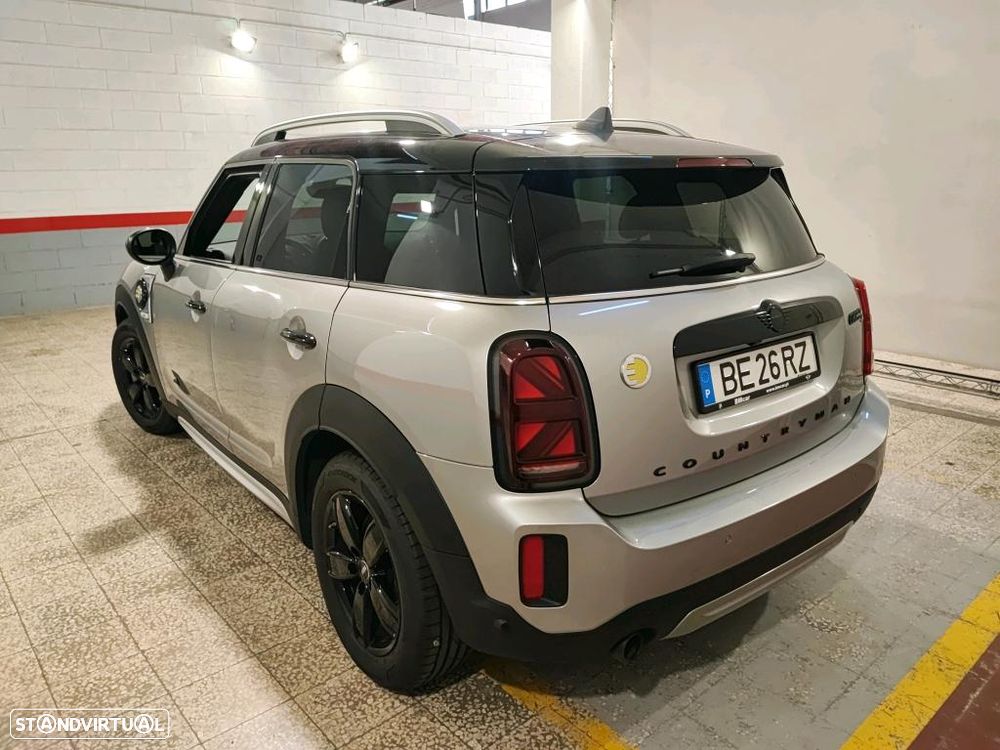 MINI Countryman Cooper SE Premium Essential Auto - 3
