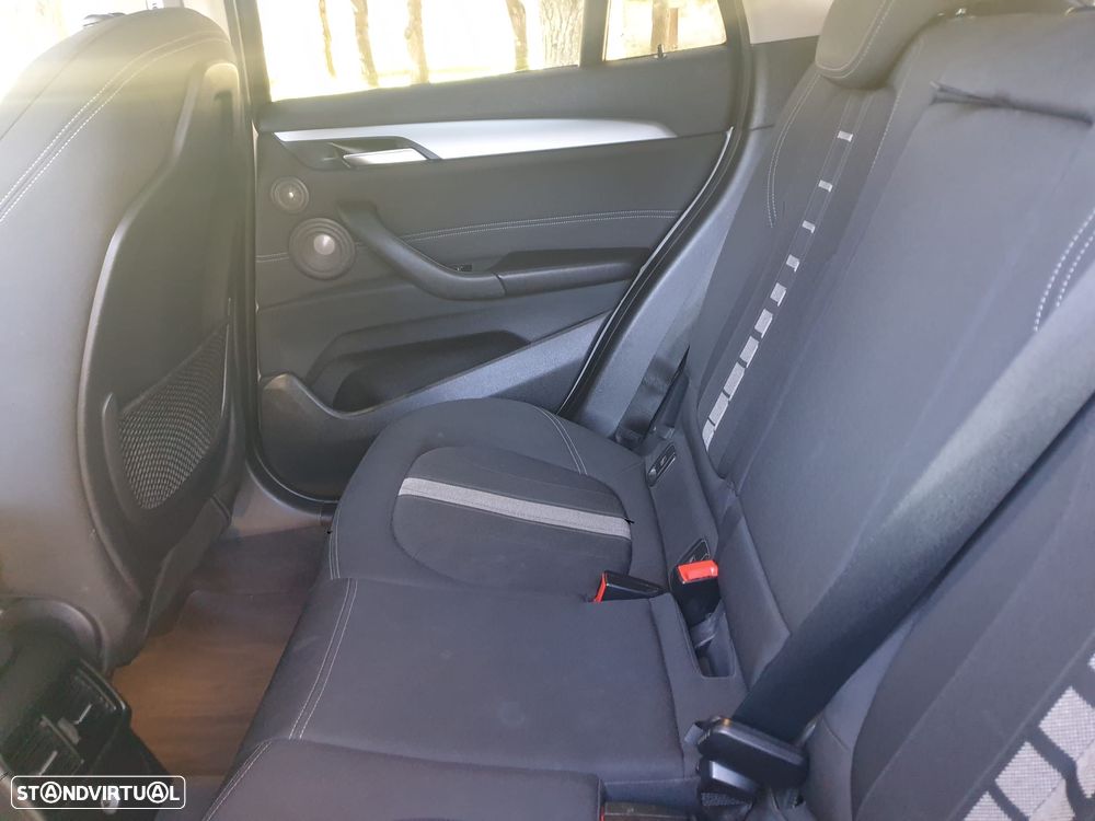 BMW X1 16 d sDrive Line Sport - 22