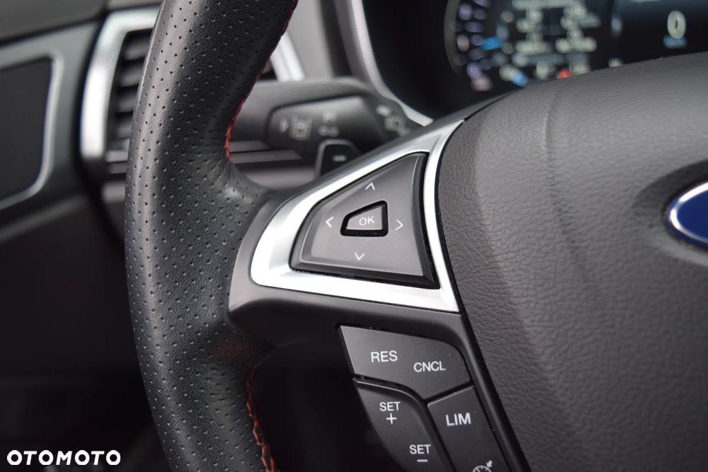 Ford Mondeo 2.0 TDCi STart-Stopp PowerShift-Aut ST-Line - 23