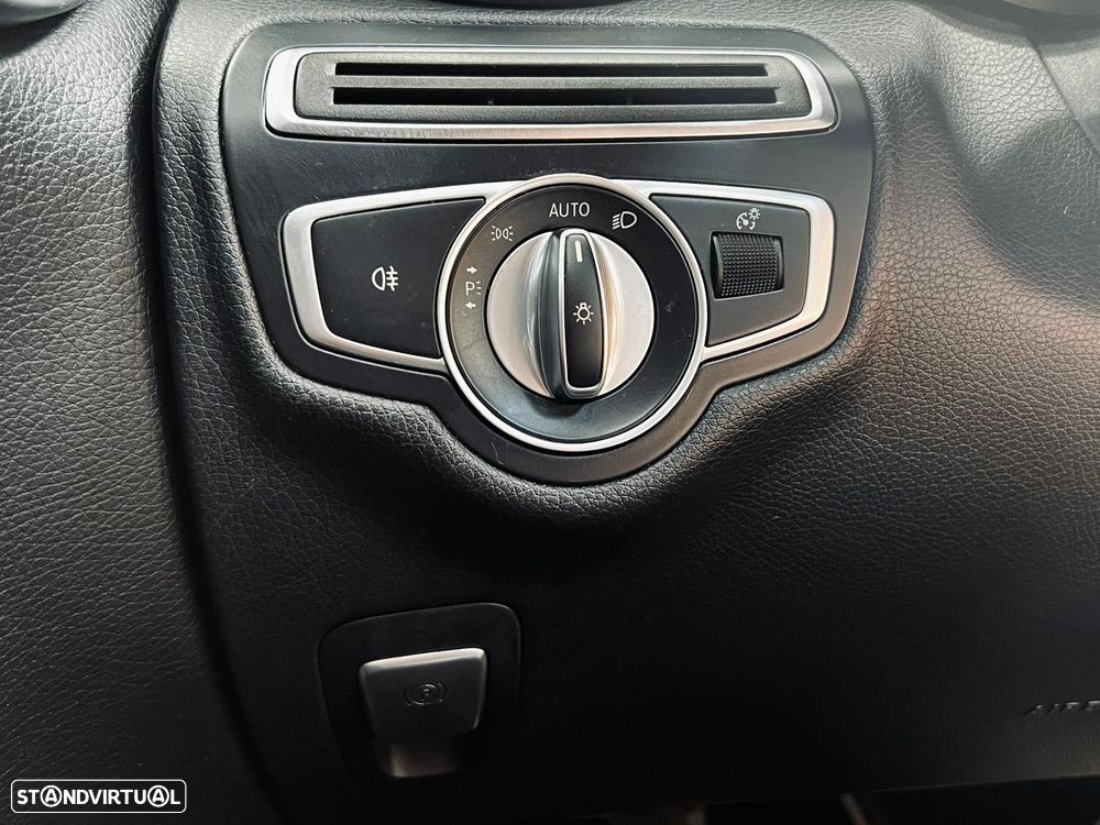 Mercedes-Benz C 220 d Cabrio AMG Line - 41