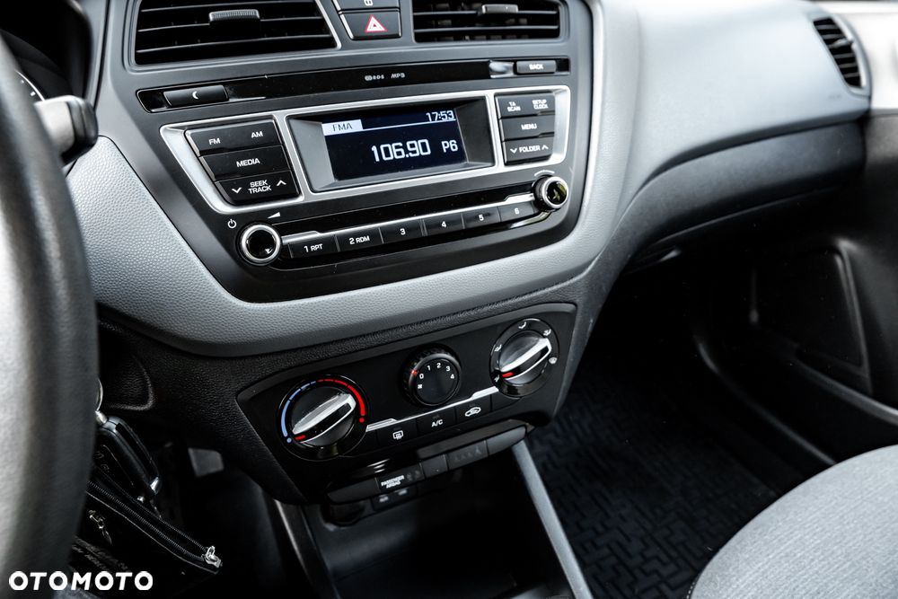 Hyundai i20 1.2 - 31