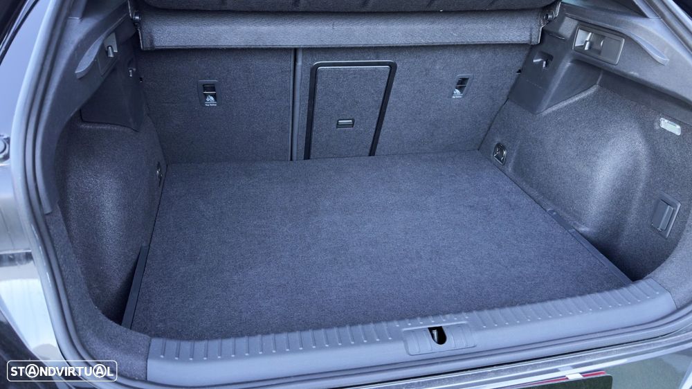 Cupra Formentor 1.4 e-Hybrid DSG VZ - 28