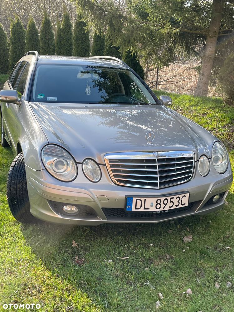 Mercedes-Benz Klasa E 200 Kompressor Classic - 1