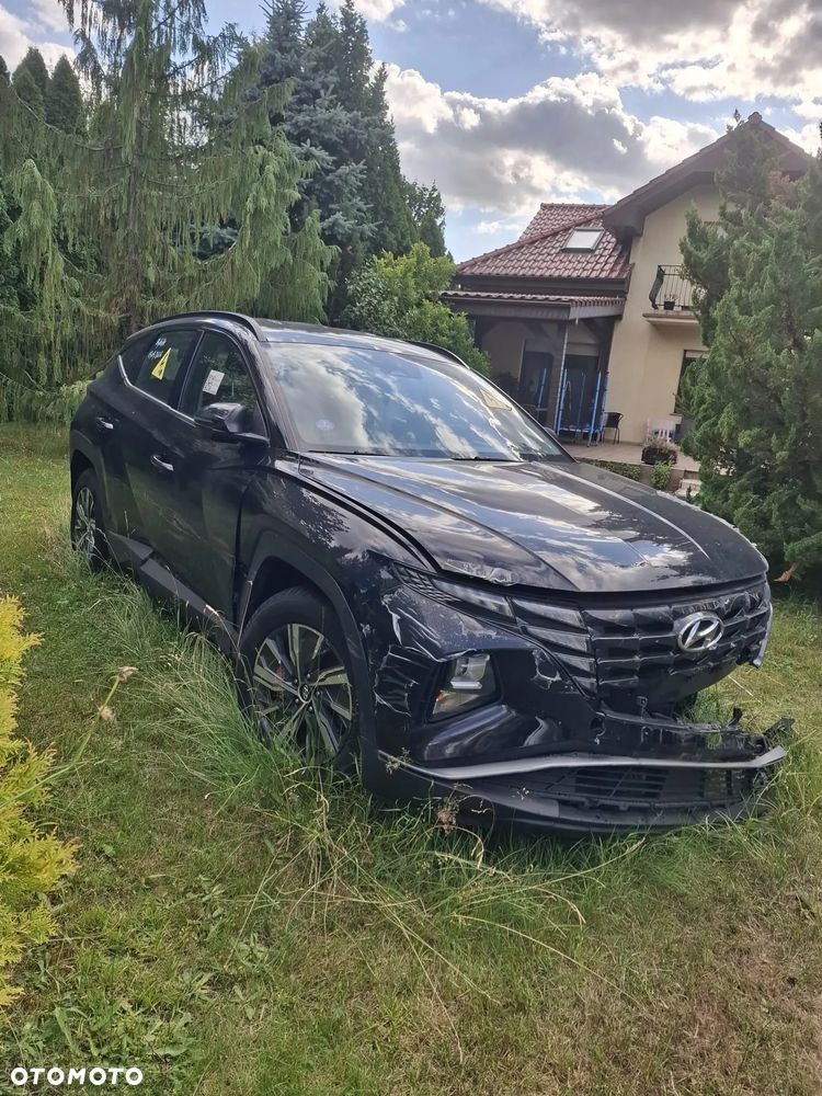 Hyundai Tucson 1.6 T-GDi 48V-Hybrid 4WD DCT Trend - 4