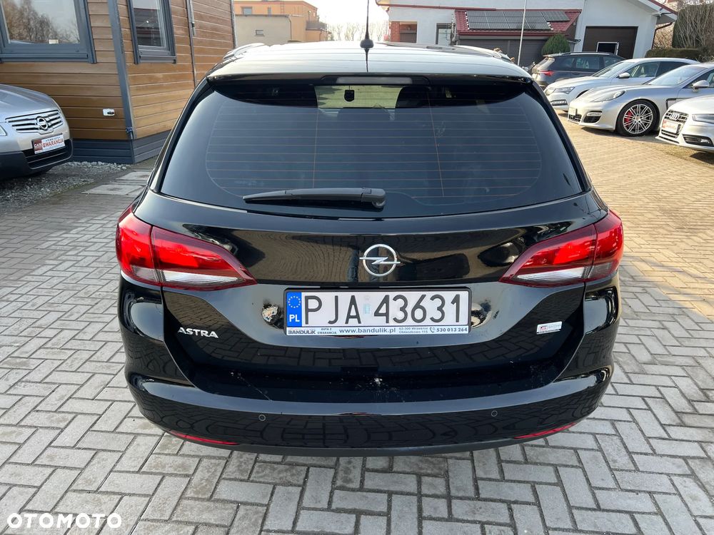 Opel Astra - 35