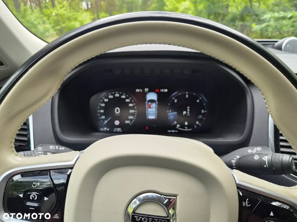 Volvo XC 90 B5 D AWD Inscription - 3