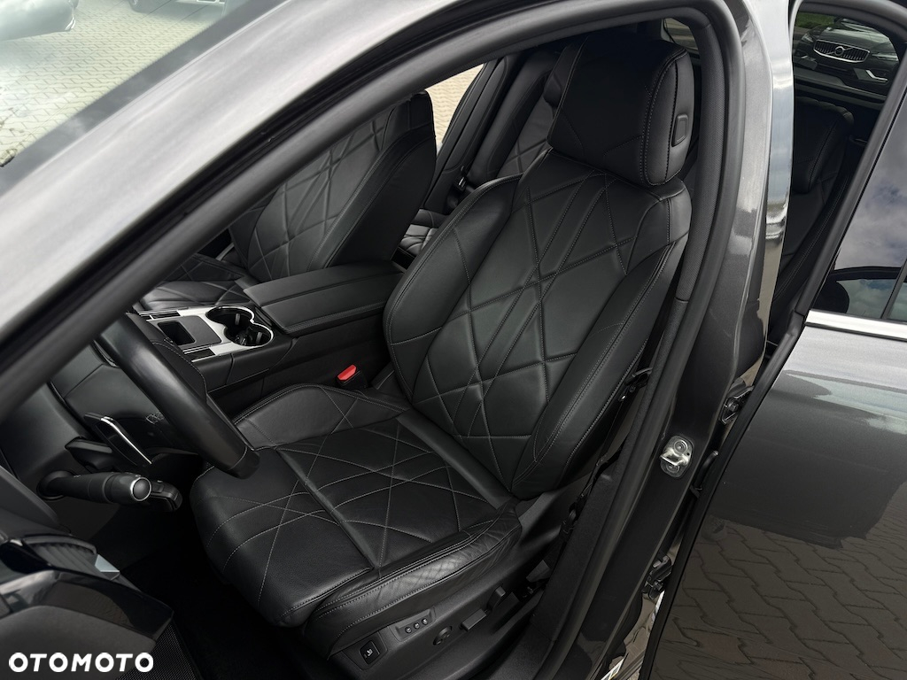 DS Automobiles DS 7 Crossback - 25