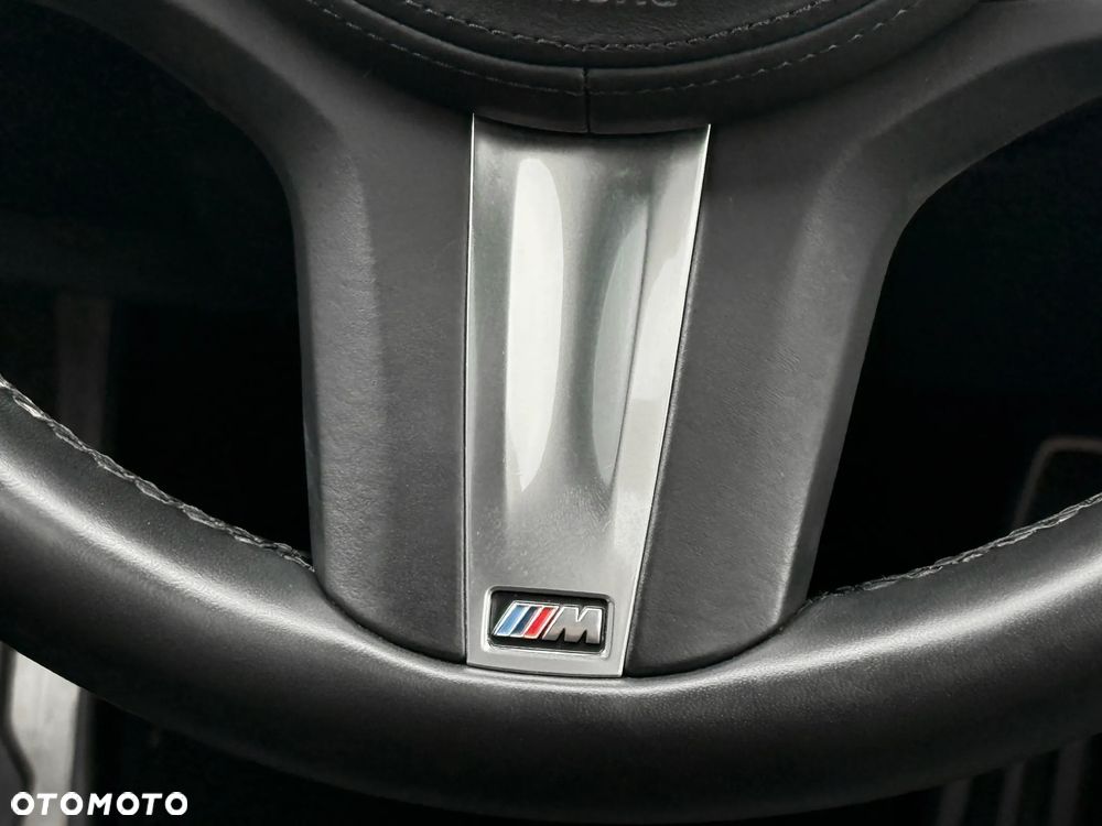 BMW Seria 3 320d xDrive M Sport Sport - 23