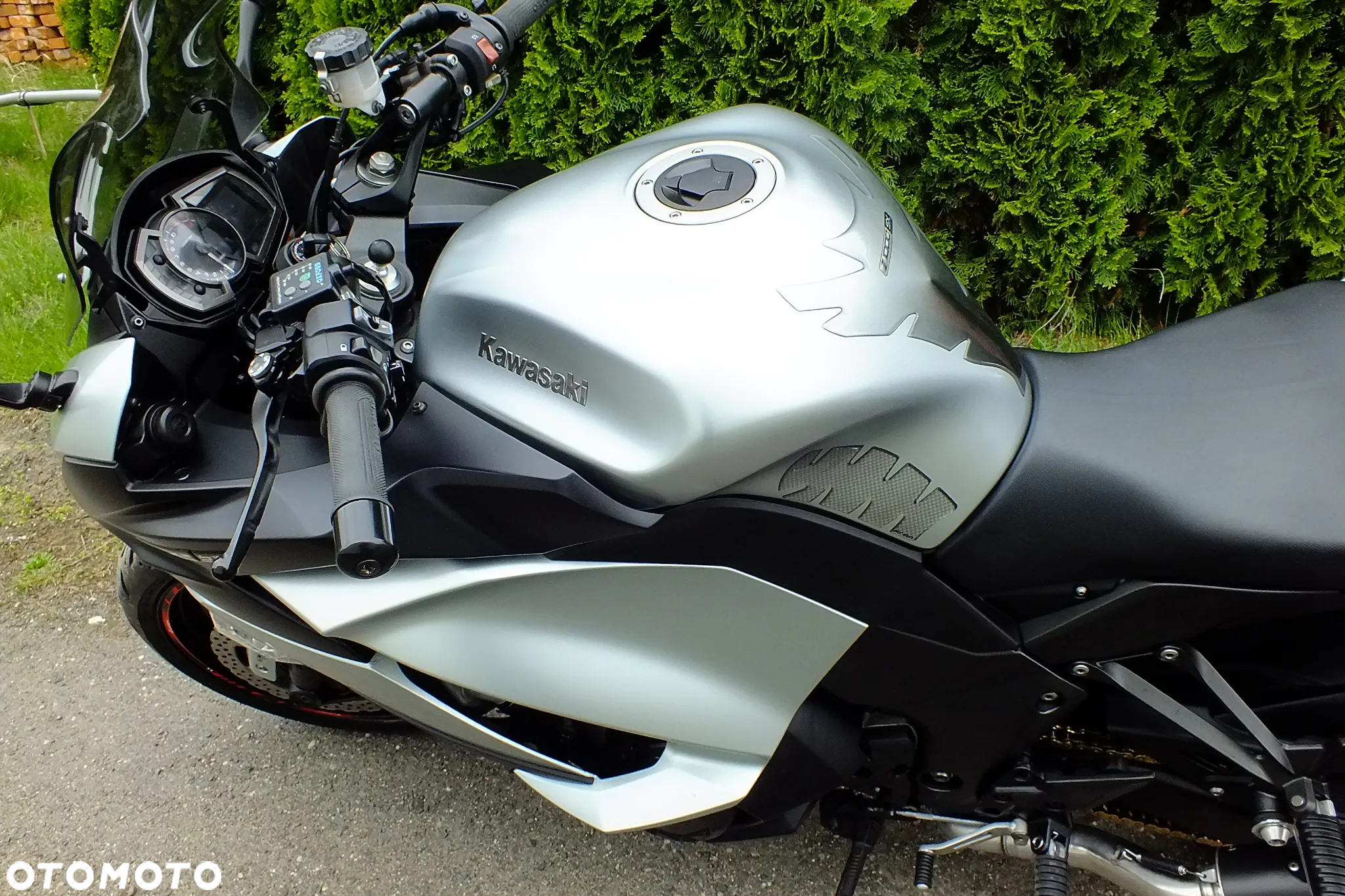 Kawasaki Ninja 1000 SX - 5