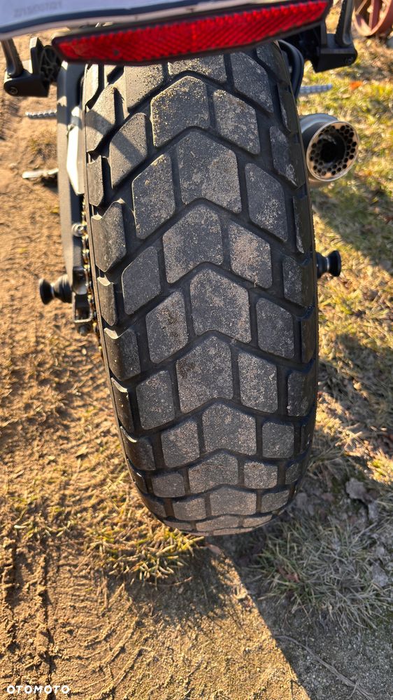 Ducati Scrambler - 14