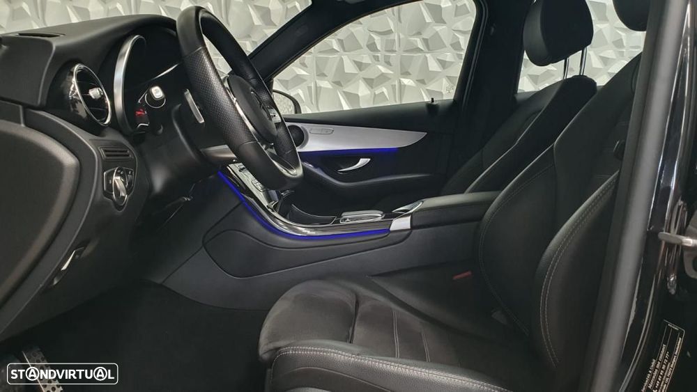 Mercedes-Benz GLC 300 de 4Matic 9G-TRONIC AMG Line - 14