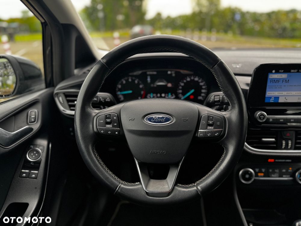 Ford Fiesta - 19