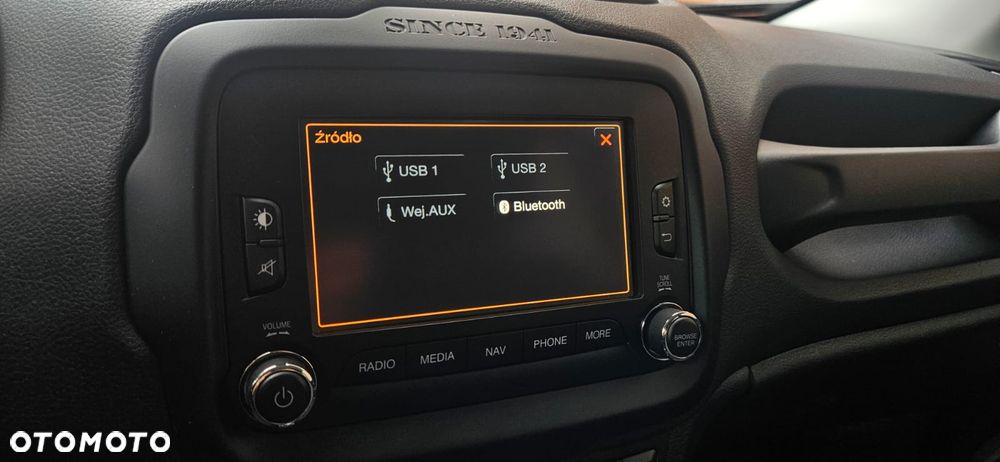 Jeep Renegade 1.4 MultiAir Limited - 37