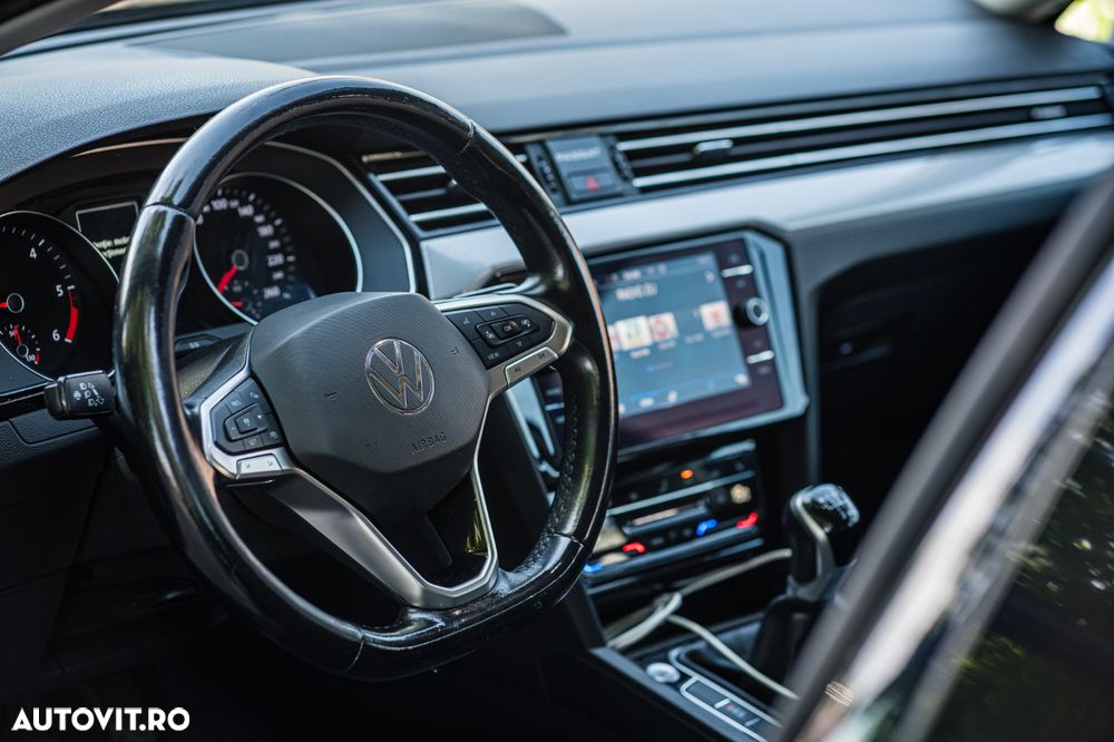 Volkswagen Passat 2.0 TDI (BlueMotion Technology) Comfortline - 18