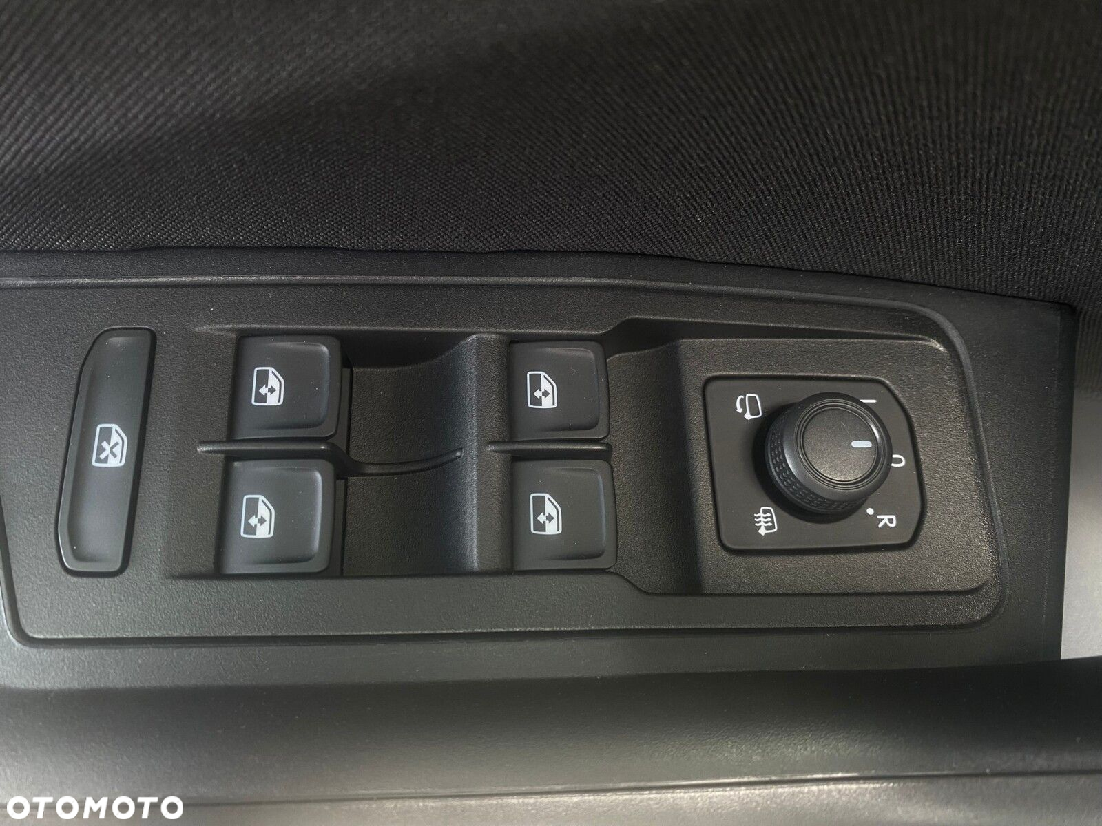 Volkswagen T-Roc 1.0 TSI Life - 10
