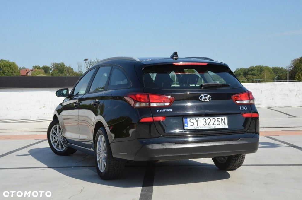 Hyundai i30 1.4 Comfort - 14