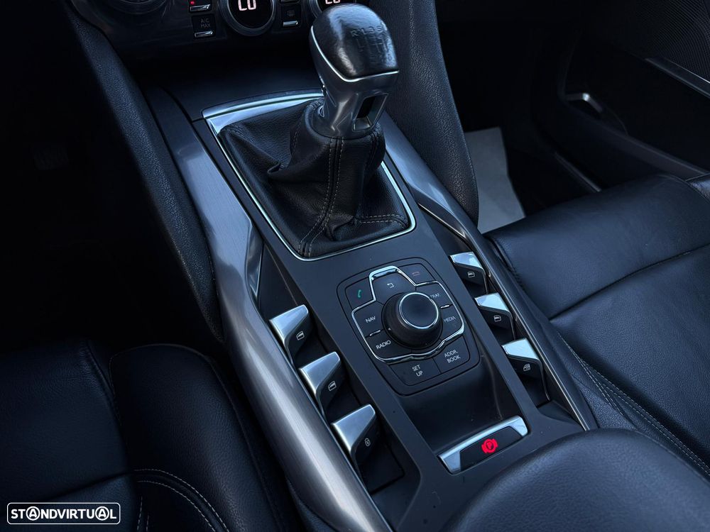 Citroën DS5 THP 200 SoChic - 9