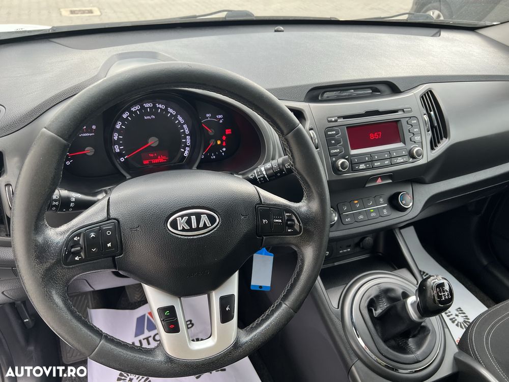 Kia Sportage - 11