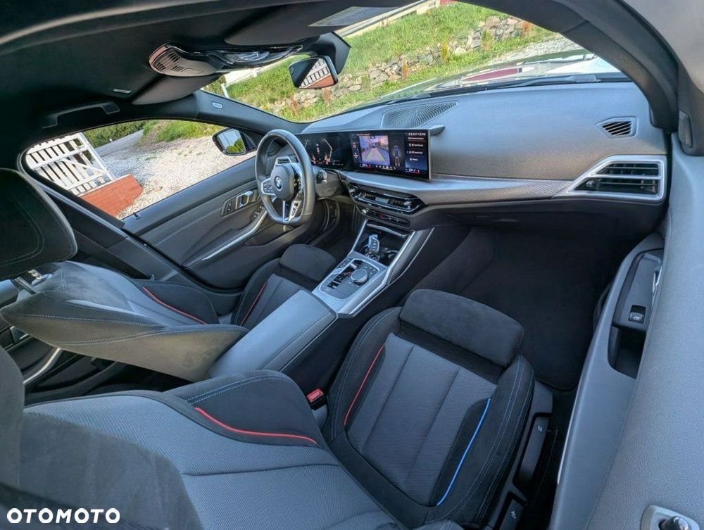 BMW Seria 3 330i xDrive M Sport - 5