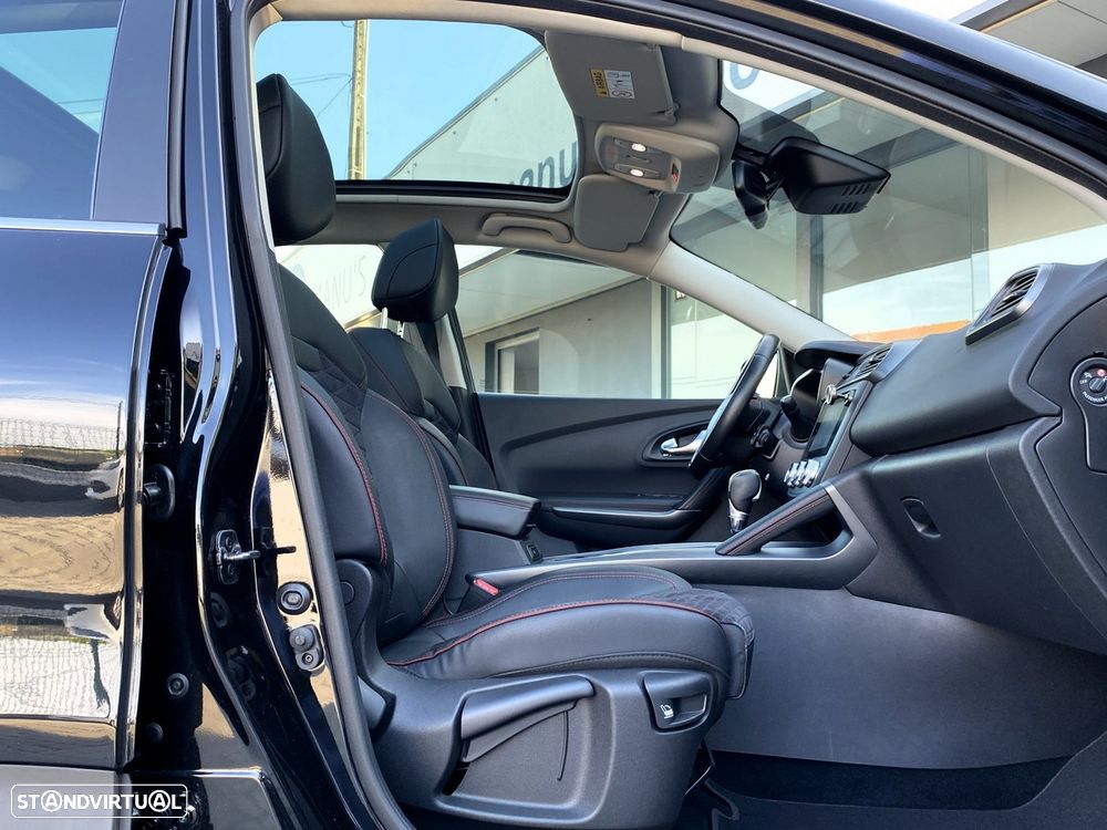 Renault Kadjar 1.3 TCe Black Edition EDC - 6