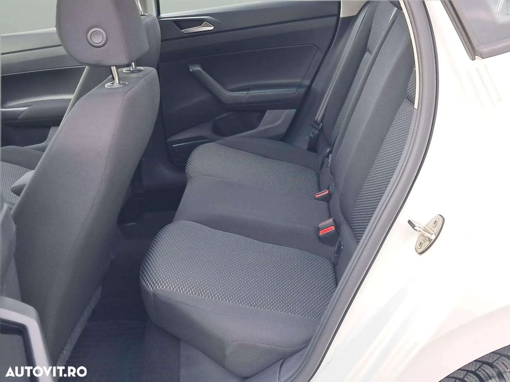 Volkswagen Polo - 14