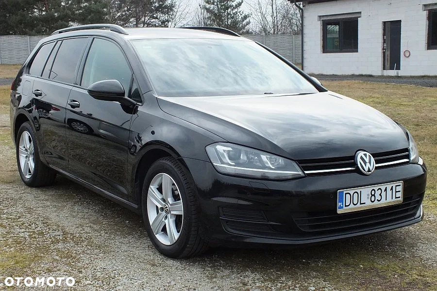 Volkswagen Golf - 33