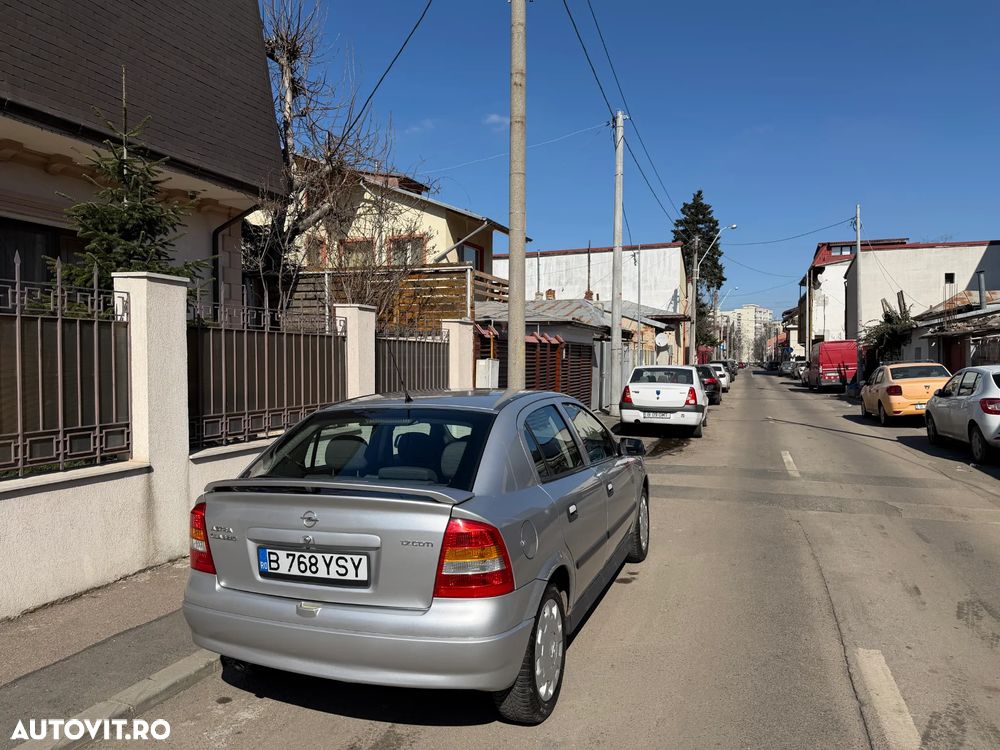 Opel Astra 1.7 CDI Enjoy - 3