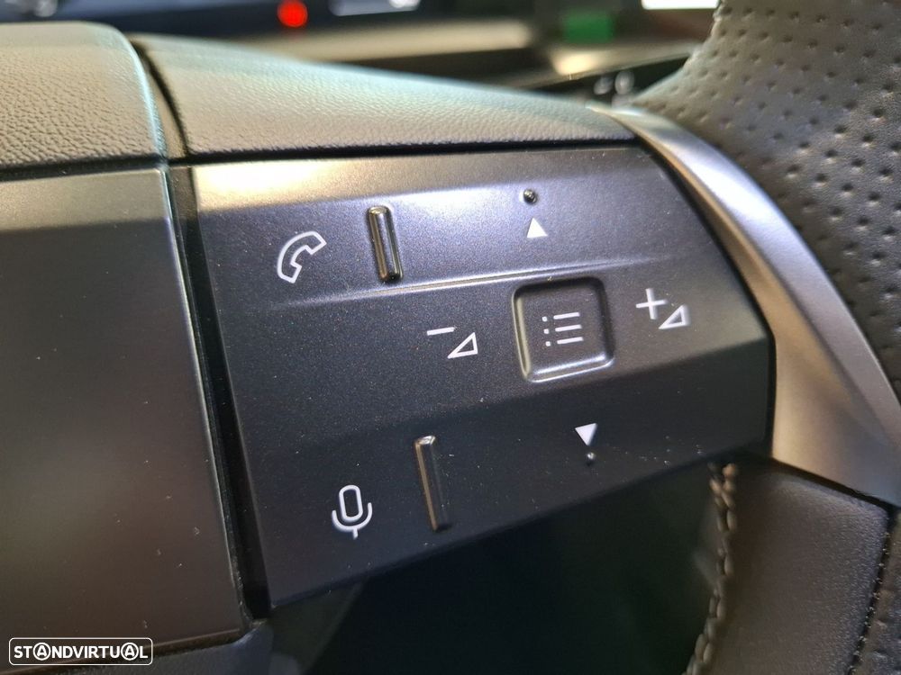 Opel Grandland 73 kWh GS — fotografia 20