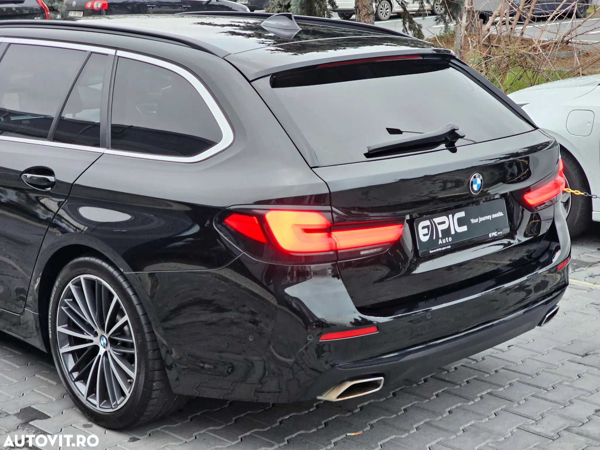 BMW Seria 5 520d AT MHEV - 8