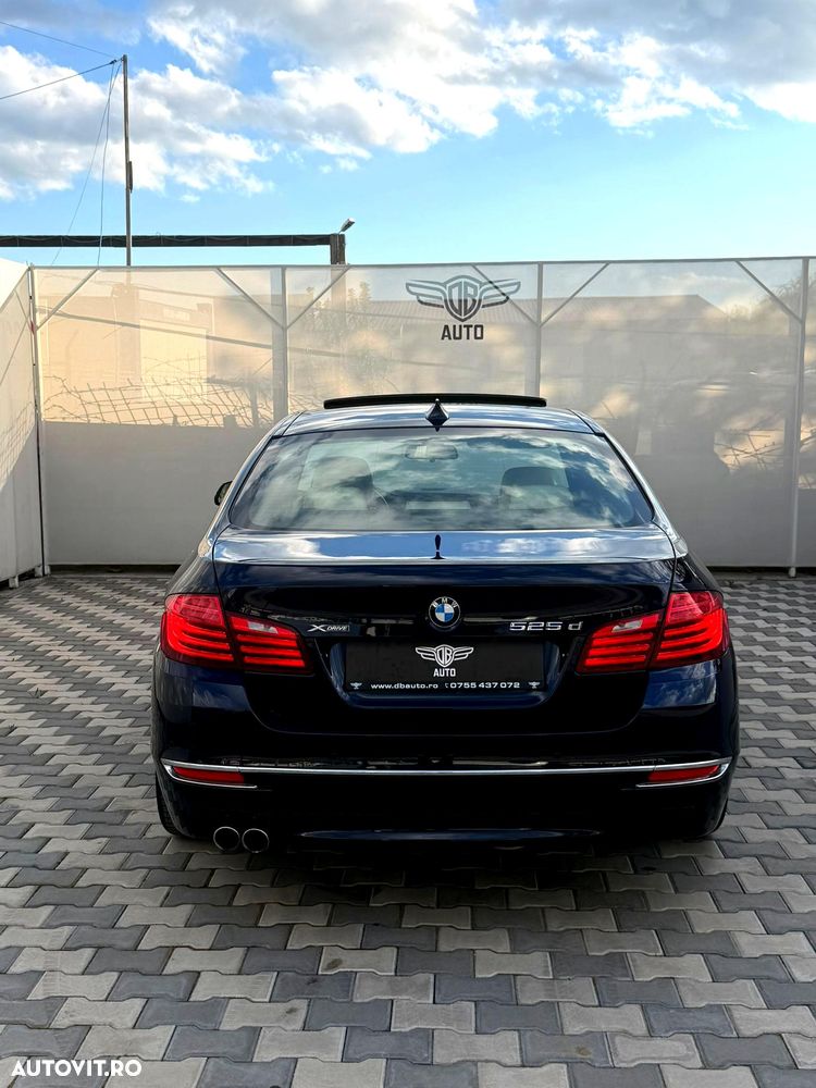 BMW Seria 5 525d xDrive Aut. Luxury Line - 4