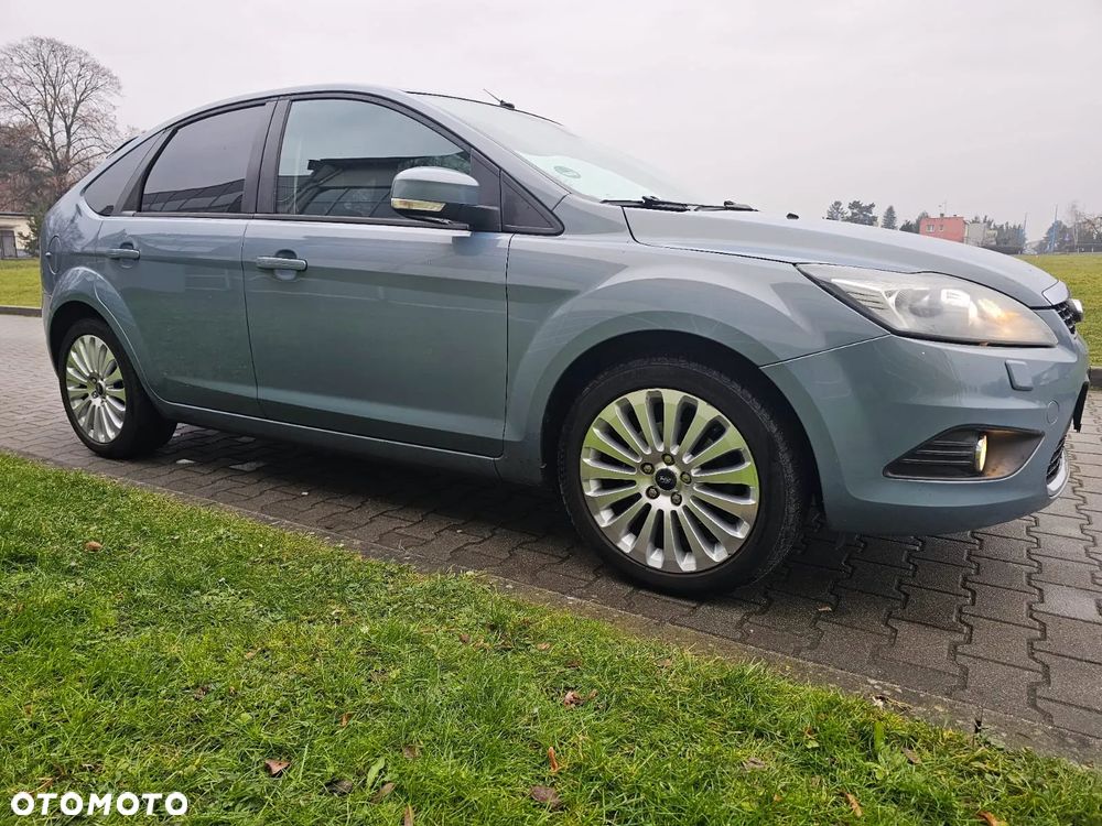 Ford Focus 1.6 16V Titanium - 11