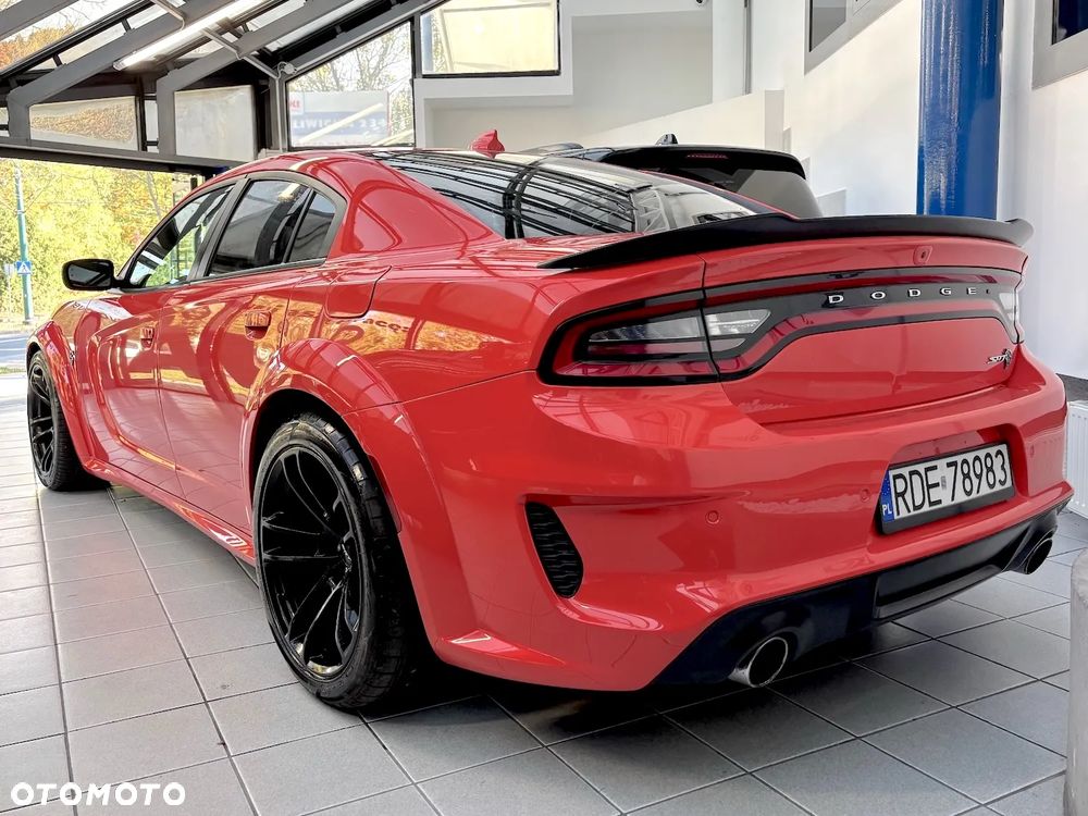 Dodge Charger 2020 photo 2