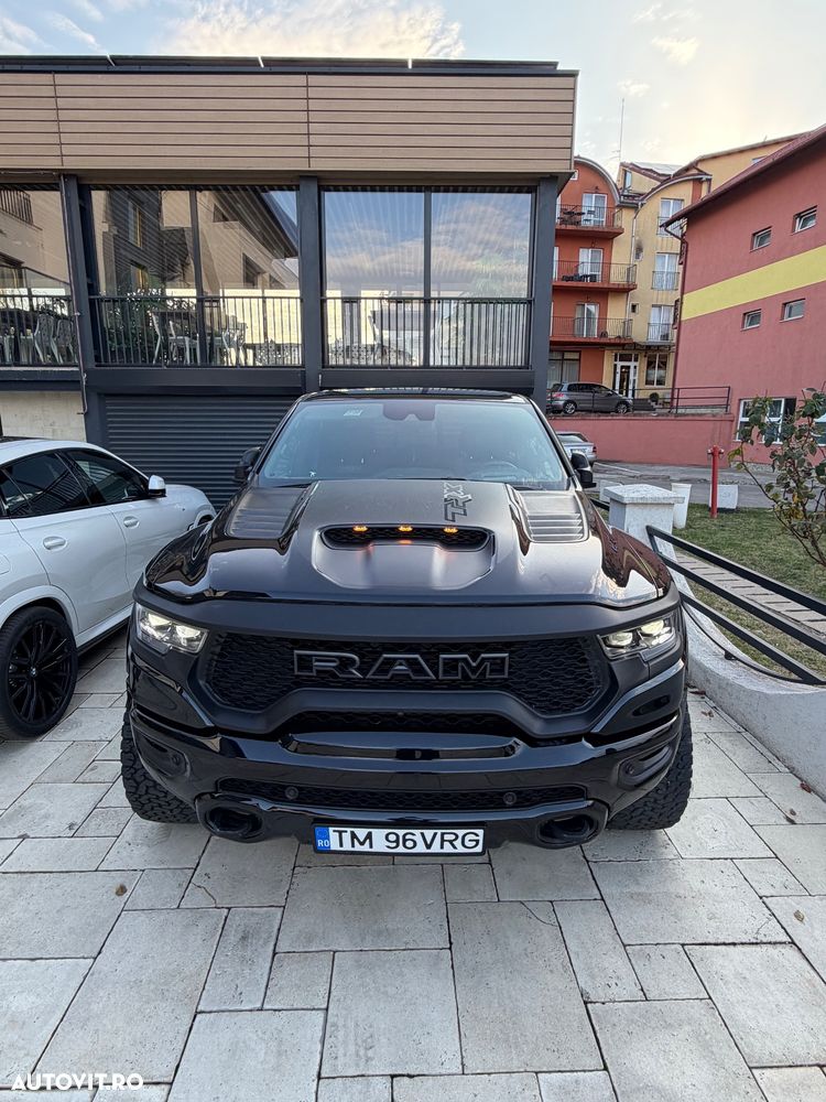 Dodge RAM - 2