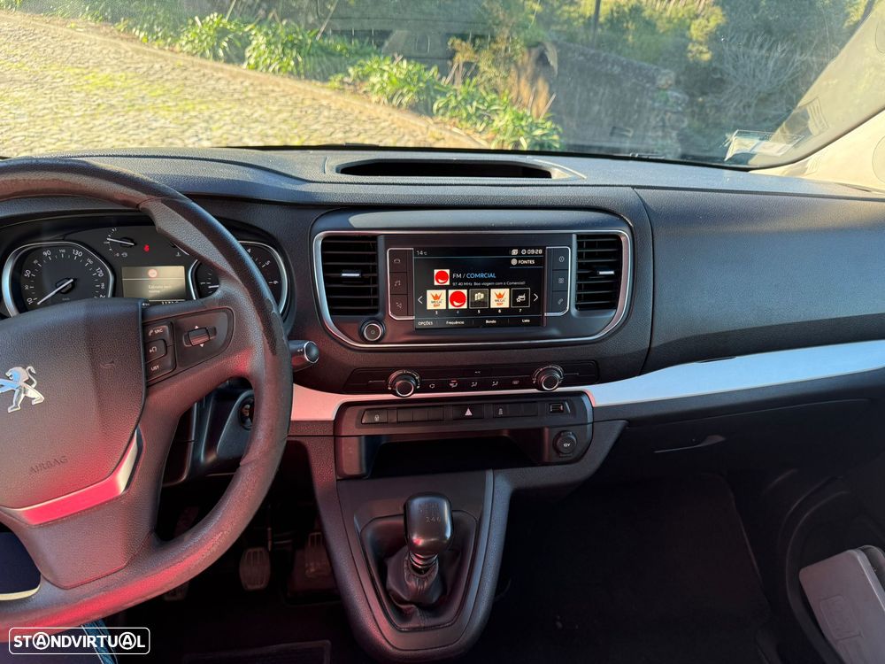 Peugeot Traveller - 4